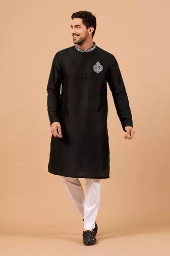 Amyr Traditional Embroidered Black Kurta