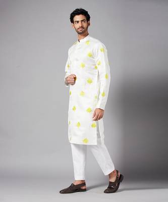 Mogra Yellow Leaf Embroidered Kurta 5