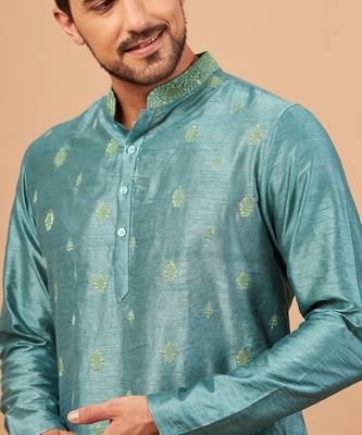 Greafy Two Motif Embroidered Green Kurta 2