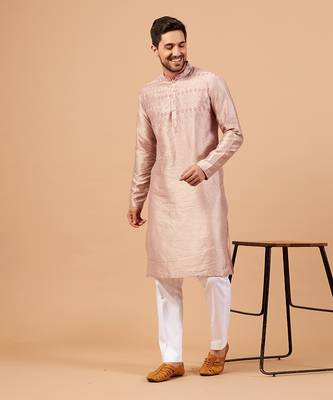 Peach Florne Floral Goemetric Embroidered Kurta 6