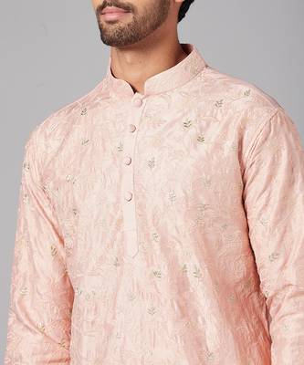 Tiyaan Embroidered Peach Kurta 2