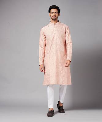 Tiyaan Embroidered Peach Kurta 1