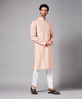 Tiyaan Embroidered Peach Kurta 6
