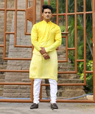 Inari Front Slit Yellow Ombre Kurta Set 1