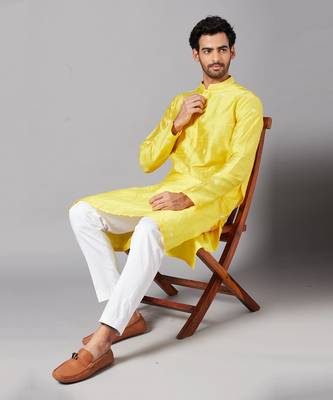 Saanjh Yellow Embroidered Kurta Set 2