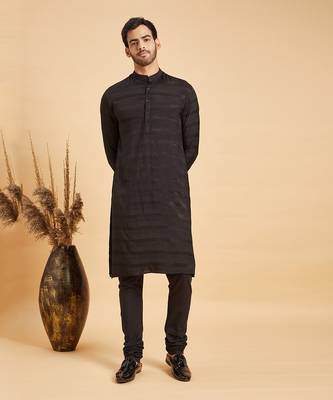 Black Stygian Basik Kurta Set 1