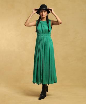 RITU KUMAR Green Crinkled Long Dress With Cinched Waist 1