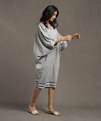 RITU KUMAR Grey Striped Baggy Kaftan Dress 3
