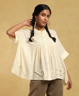 RITU KUMAR Off White Button-Down Pleated Cotton Kurti 6