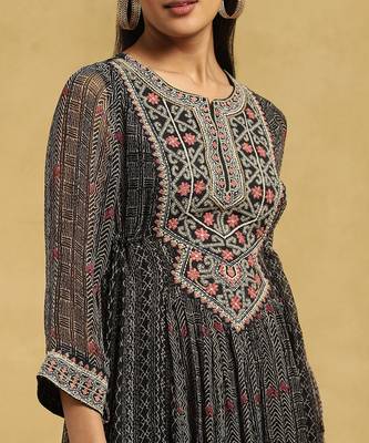 RITU KUMAR Black Printed Kurta Set 5