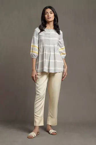 White Kurti With Pintuck Detail
