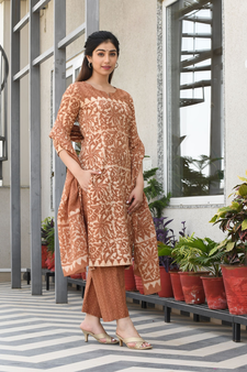 TARITA BLOCK PRINTED KURTA-PANTS & DUPATTA SET
