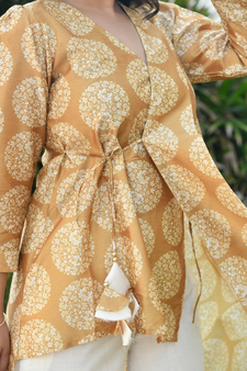 TAKSHVI ASYMMETRICAL SUIT SET