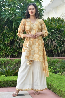 TAKSHVI ASYMMETRICAL SUIT SET