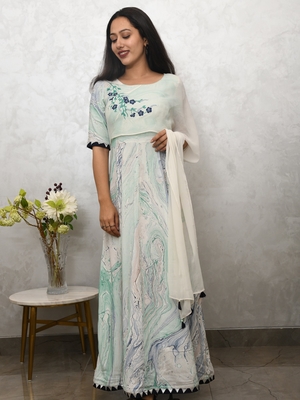ZIYA EMBROIDERED MARBLED DRESS 4