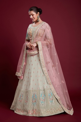 Off-white embroidered georgette semi stitched lehenga 3