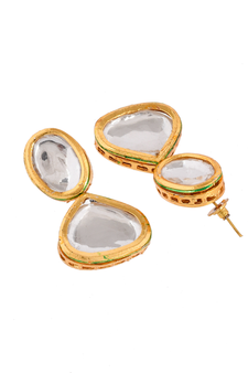 Gold earrings