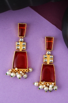 Gold earrings