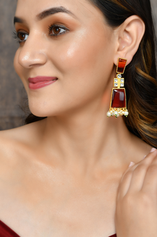 Gold earrings