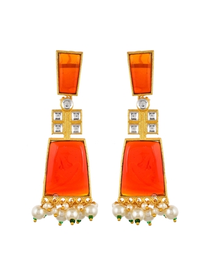 Gold earrings 3
