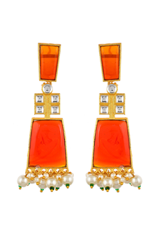 Gold earrings