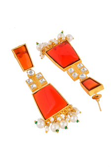 Gold earrings