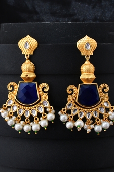 Gold earrings