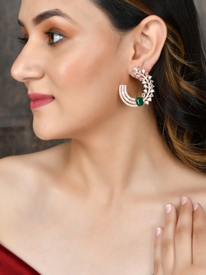 Gold earrings 2