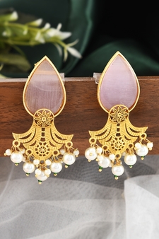 Gold earrings