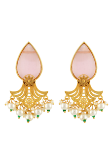 Gold earrings