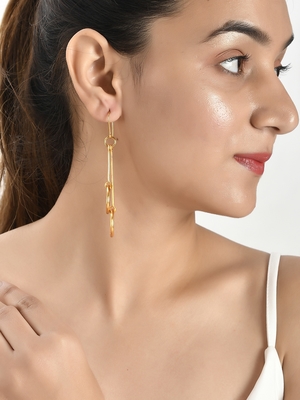 Gold earrings 1