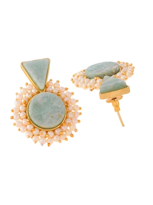 Gold earrings 4