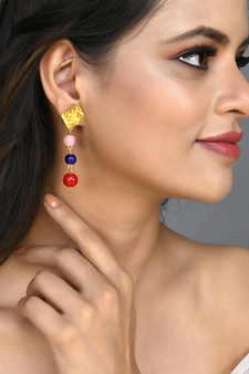 Gold earrings