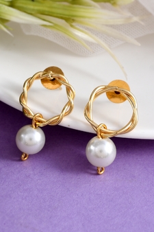 Gold earrings