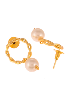 Gold earrings