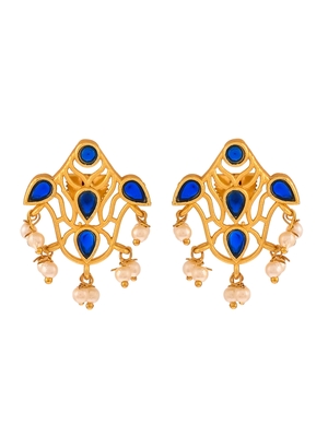 Gold earrings 4