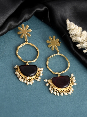 Maroon earrings 1