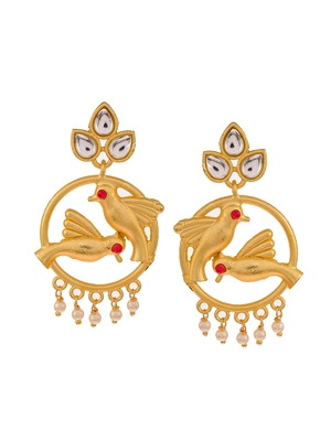 Gold earrings 3