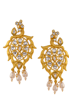Gold earrings