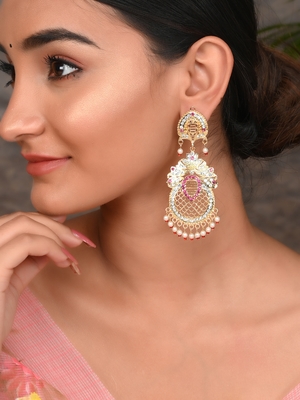 Red earrings 2