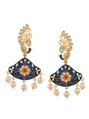Gold earrings 3