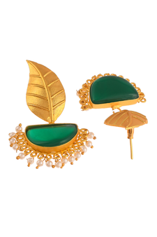 Gold earrings