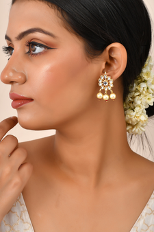 Gold earrings