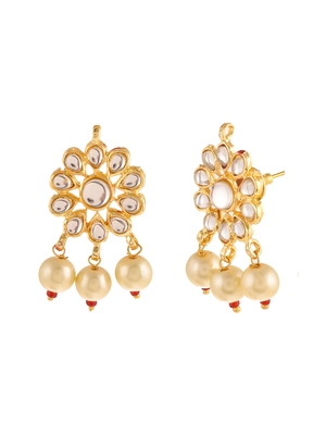 Gold earrings 3