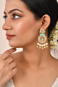 Gold earrings