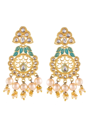 Gold earrings 3