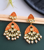 Gold earrings