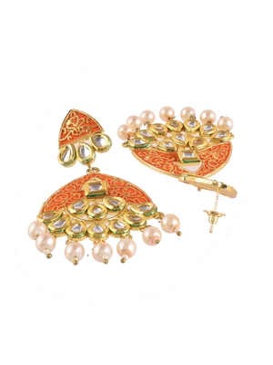 Gold earrings 4