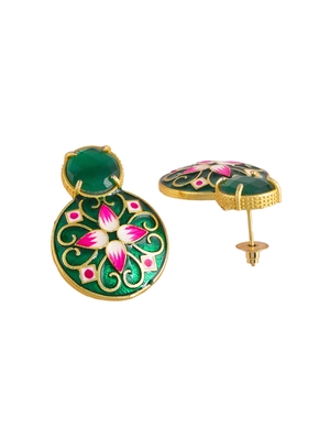 Gold earrings 4