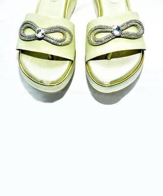 Chicaa Sea Green Heels 2